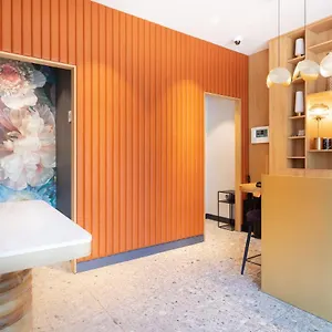 Hotel Concordia, Paris
