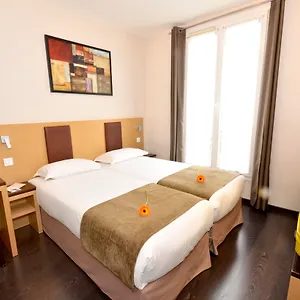 Hotel Source, Paris