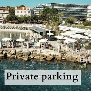 **** Hotell Royal - Luxury Hotel, Residence, & Frankrike