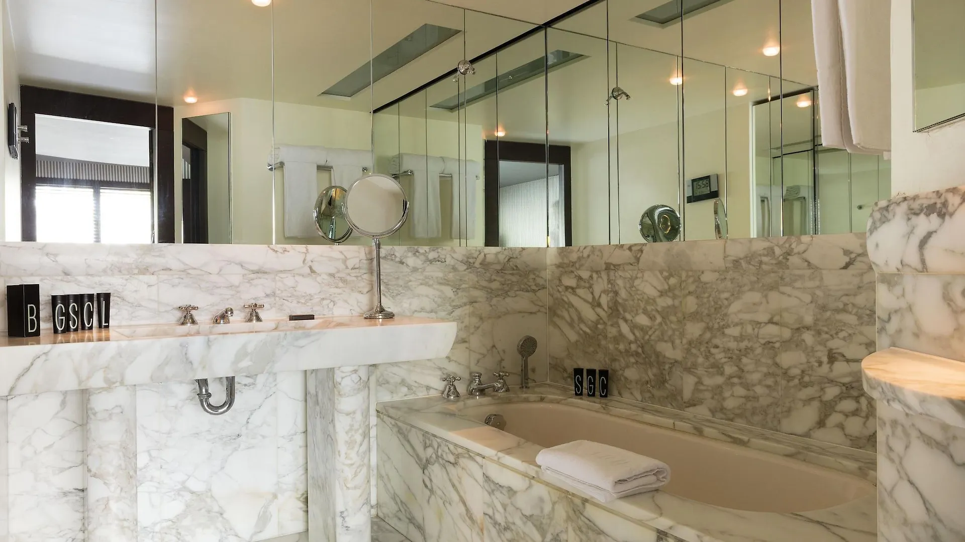 Hotel Square Paris 5*,